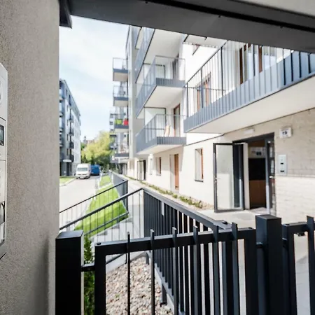 Targi Z Garazem I Silownia Poznan