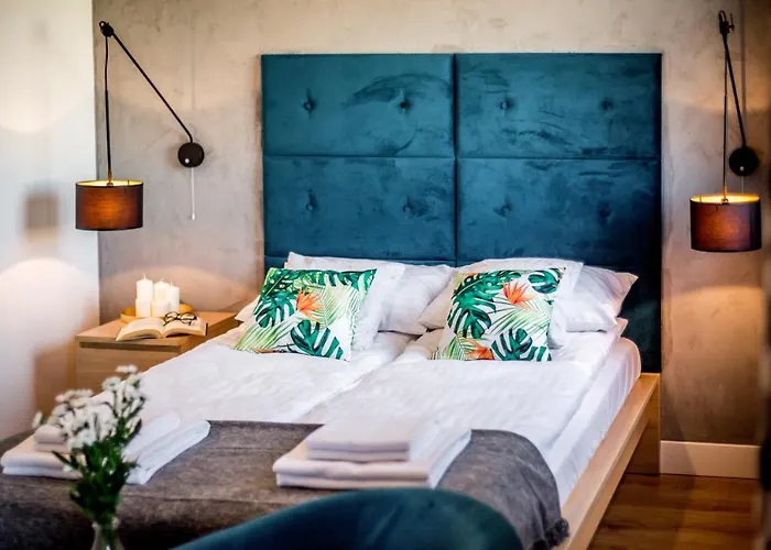 Targi Z Garazem I Silownia Познань