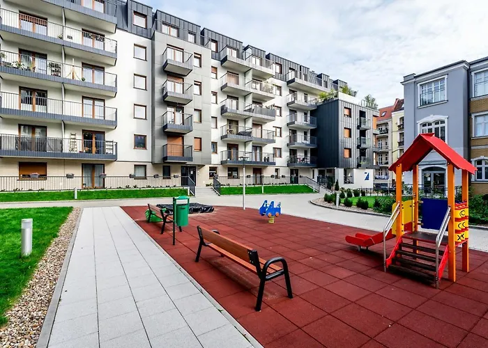 Targi Z Garazem I Silownia Апартаменты