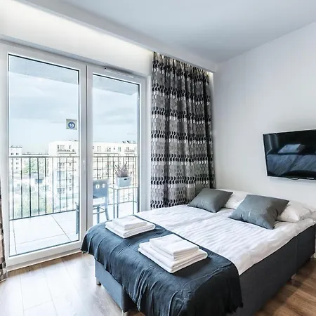 아파트 Targi Z Garazem I Silownia