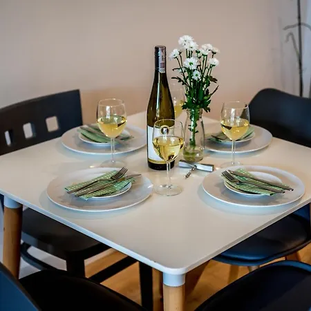 Apartment Targi Z Garazem I Silownia