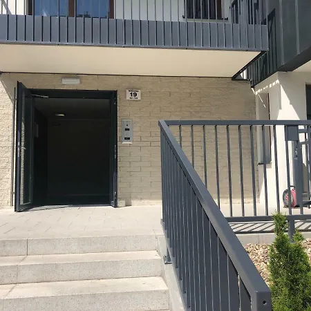 Appartement Targi Z Garazem I Silownia *