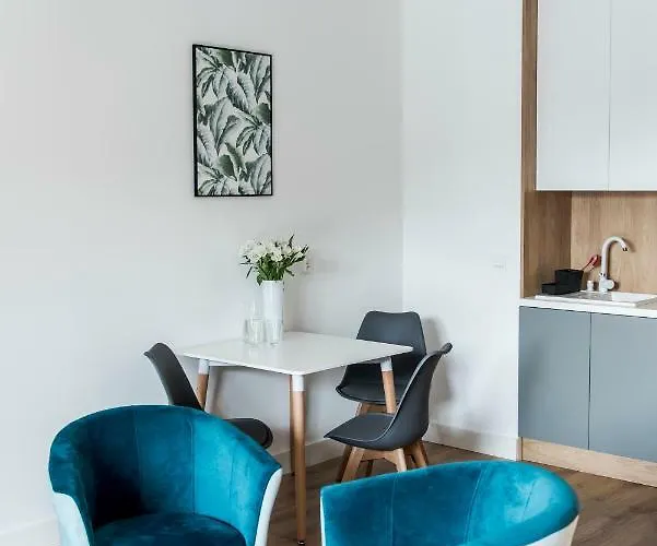 Apartamento Targi Z Garazem I Silownia *