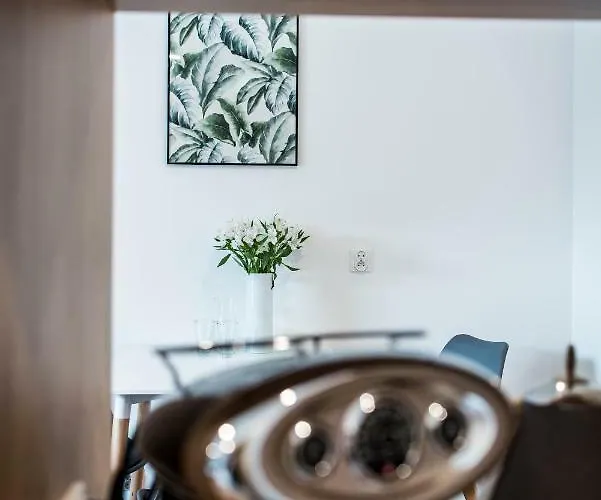 Targi Z Garazem I Silownia Apartamento